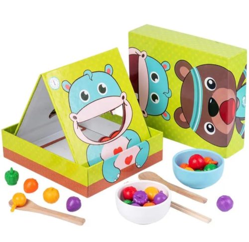 Maci etető (FJ)